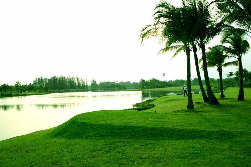 Water Land Golf Resort & Spa Phitsanulok Eksteriør bilde
