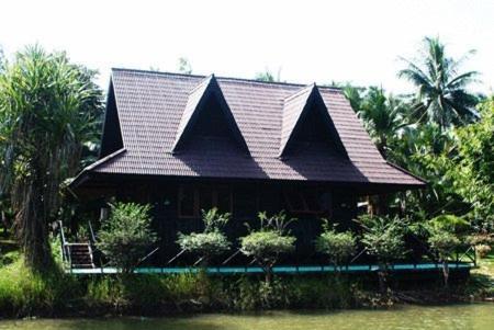 Water Land Golf Resort & Spa Phitsanulok Rom bilde